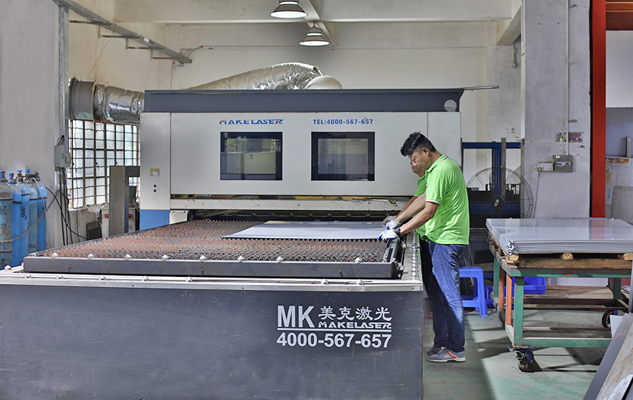 富士通生產(chǎn)設(shè)備 富士通生產(chǎn)設(shè)備